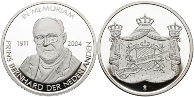 Нидерланды медаль 2004 в память о принце Бернарде (1911-2004) серебро PROOF 11-070-53