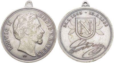 БАВАРИЯ МЕДАЛЬ ND В ПАМЯТЬ ПРАВЛЕНИЯ КОРОЛЯ БАВАРИИ ЛЮДВИГА II (25.08.1845-13.06.1886), С КОЛЬЦОМ ДЛЯ НОШЕНИЯ, ДИАМЕТР 39 ММ. белый металл 1084-7-14